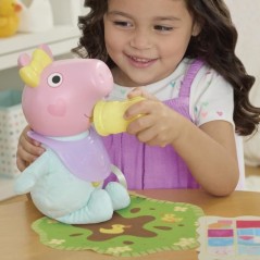 Peppa Pig Gros câlins Evie, poupée interactive avec accessoires, des