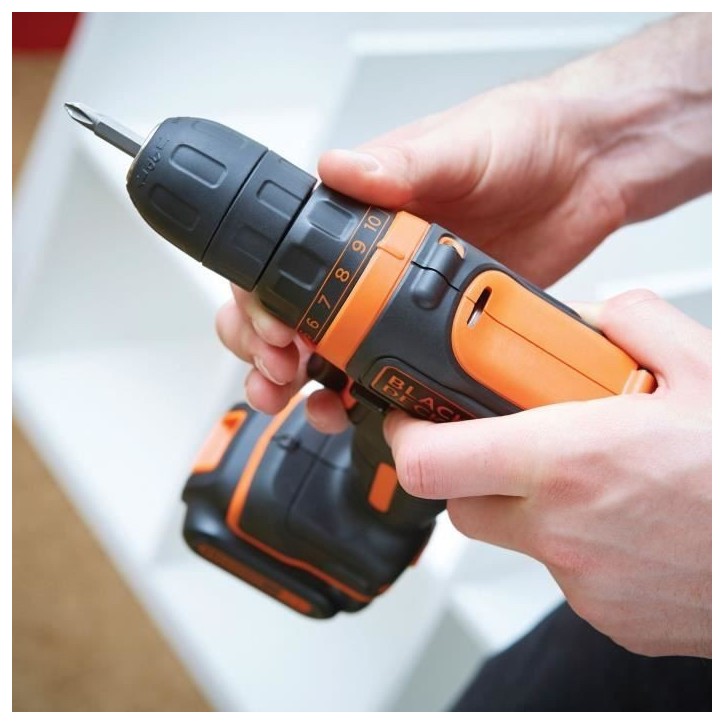 Kit visseuse sans fil - 12V - BLACK+DECKER - BDCDD12KB-QW - 2 batteries - chargeur - coffret Kit visseuse sans fil - 12V - BLACK+DECKER - BDCDD12KB-QW - 2 batteries - chargeur - coffret