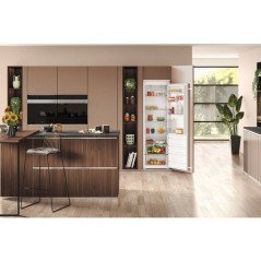 Réfrigérateur armoire - HOTPOINT - HASD18A031A1FR - Encastrable - Classe E - 306 L - 54 x 54,5 x 177 cm