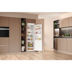 Réfrigérateur armoire - HOTPOINT - HASD18A031A1FR - Encastrable - Cl