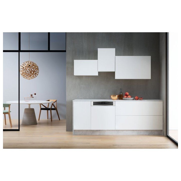 Lave-vaisselle semi-encastrable WHIRLPOOL WBO3T133PFX - 14 couverts - L60cm - 43 dB - Bandeau inox Lave-vaisselle semi-encastrable WHIRLPOOL WBO3T133PFX - 14 couverts - L60cm - 43 dB - Bandeau inox