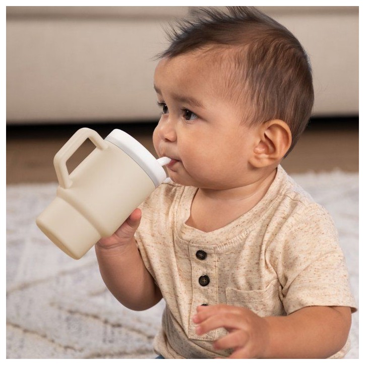Ma premiere tasse silicone - INFANTINO - 255 ml - Sand Ma premiere tasse silicone - INFANTINO - 255 ml - Sand