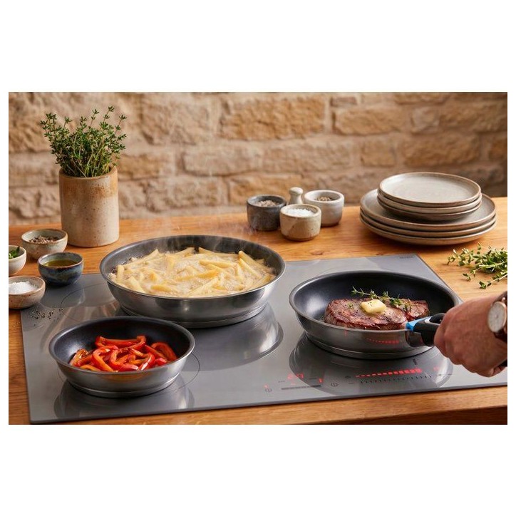 Set de poeles - INOXIBAR - Athos 18-22-26 cm - antiadhésif Quantum - manche amovible - induction Set de poeles - INOXIBAR - Athos 18-22-26 cm - antiadhésif Quantum - manche amovible - induction