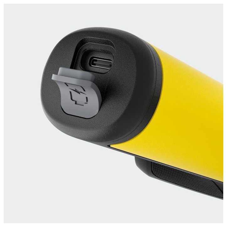 Nettoyeur mobile a moyenne pression OC Compact KARCHER - 15 bar - 150l/h - Avec batterie 7,2V Nettoyeur mobile a moyenne pression OC Compact KARCHER - 15 bar - 150l/h - Avec batterie 7,2V