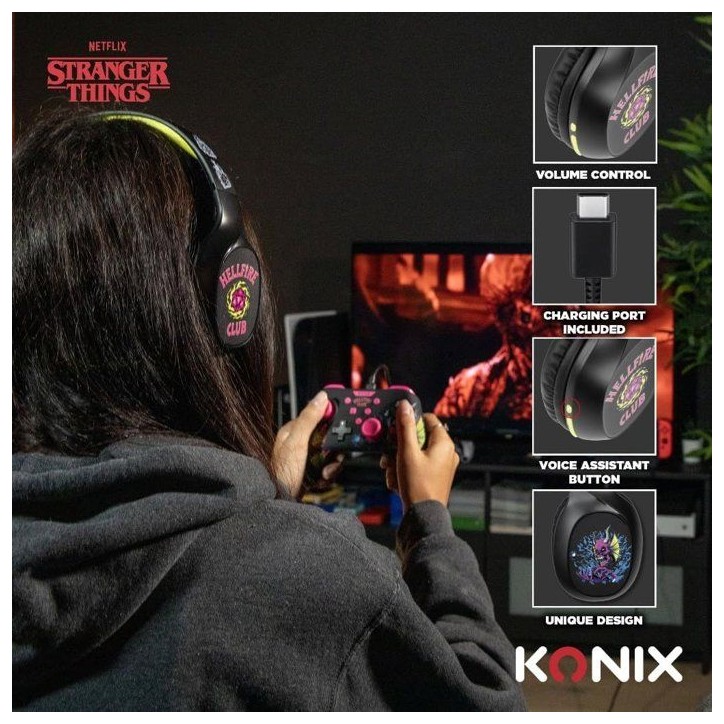 Casque audio - Sans fil - Konix - Stranger Things - Bluetooth 5.3 smartphones, tablettes - Microphone - Autonomie 30 h - Noir/ja Casque audio - Sans fil - Konix - Stranger Things - Bluetooth 5.3 smartphones, tablettes - Microphone - Autonomie 30 h - Noir/ja