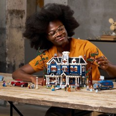 LEGO Icons 11370 Stranger Things : la Maison Creel - Exclusivité Cdis