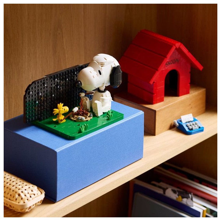 LEGO Ideas 21368 Peanuts : La Niche de Snoopy - Set de Construction Adulte - Décoration LEGO Ideas 21368 Peanuts : La Niche de Snoopy - Set de Construction Adulte - Décoration