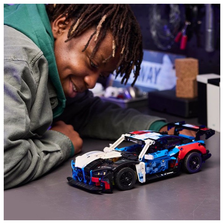 LEGO Technic 42226 Voiture de Course BMW M4 GT3 EVO - Jeu de Construction 11 ans - Cadeau LEGO Technic 42226 Voiture de Course BMW M4 GT3 EVO - Jeu de Construction 11 ans - Cadeau