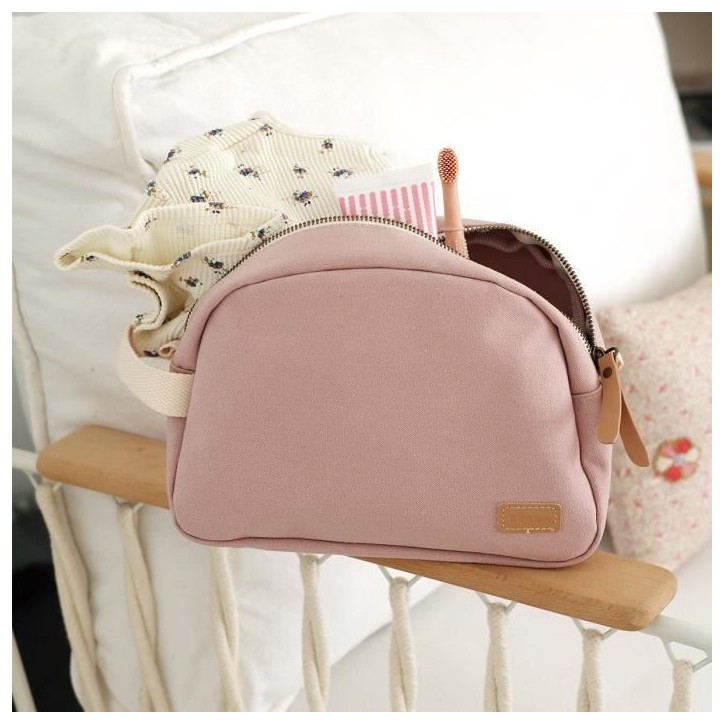 BEABA, Trousse de toilette bébé canvas rose poudré BEABA, Trousse de toilette bébé canvas rose poudré