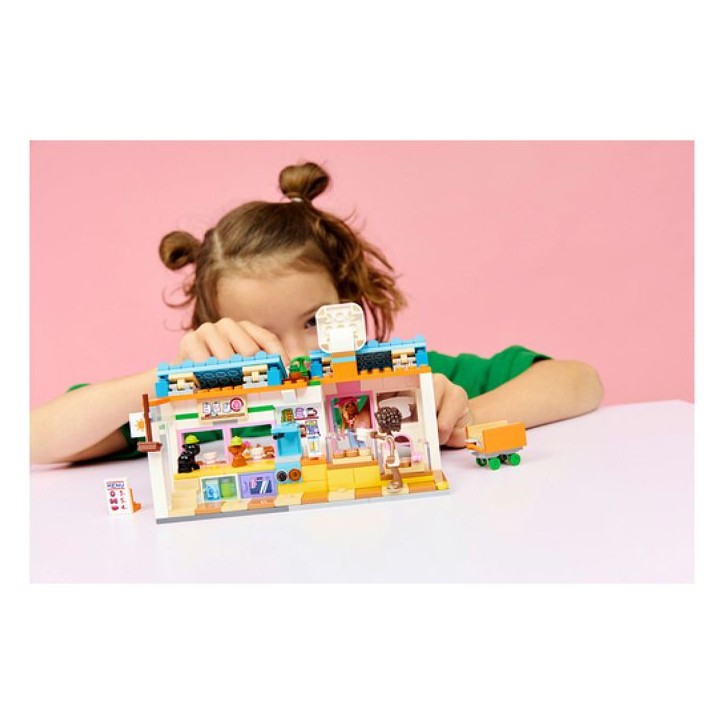 LEGO Friends 42677 La Boutique de Friandises pour Chiens - Jeu de Construction des 6 ans