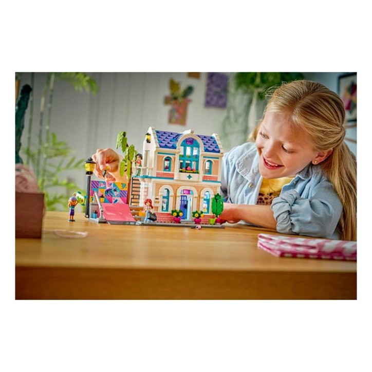 LEGO Friends 42687 La Maison de Famille de Liann - Jouet de Construction 7 ans - Cadeau LEGO Friends 42687 La Maison de Famille de Liann - Jouet de Construction 7 ans - Cadeau