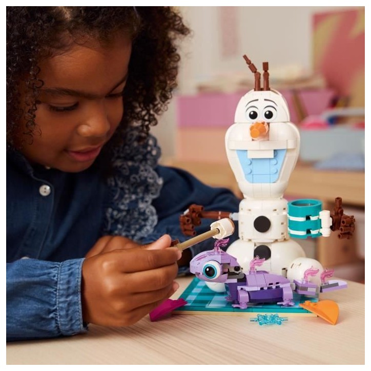 LEGO | Disney 43287 La Reine des Neiges Le Pique-Nique d'Olaf et Bruni - Bonhomme de Neige