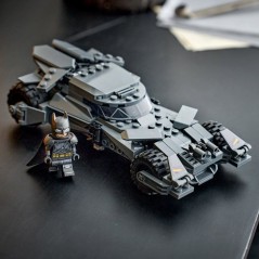 LEGO DC Batman 76331 La Batmobile de Batman v Superman - Jeu de Constr