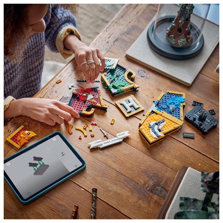 LEGO Harry Potter 76462 Le Blason des Maisons de Poudlard - Jeu de Construction des 12 ans LEGO Harry Potter 76462 Le Blason des Maisons de Poudlard - Jeu de Construction des 12 ans