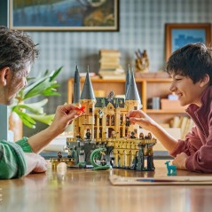LEGO Harry Potter 76473 Le château de Poudlard : l'Aile Est - Jeu des