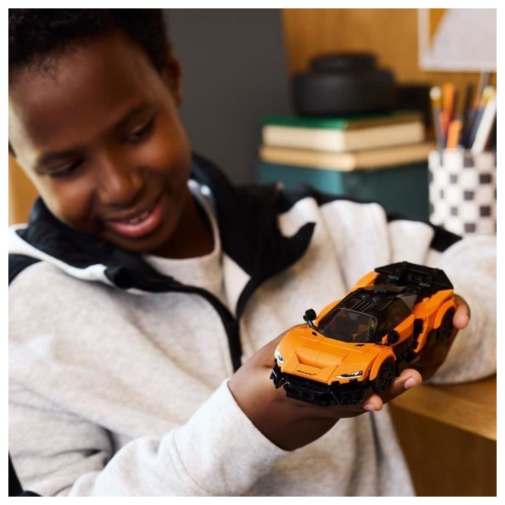 LEGO Speed Champions 77257 McLaren W1 - Jouet Voiture Orange pour Garçon ou Fille 9 ans