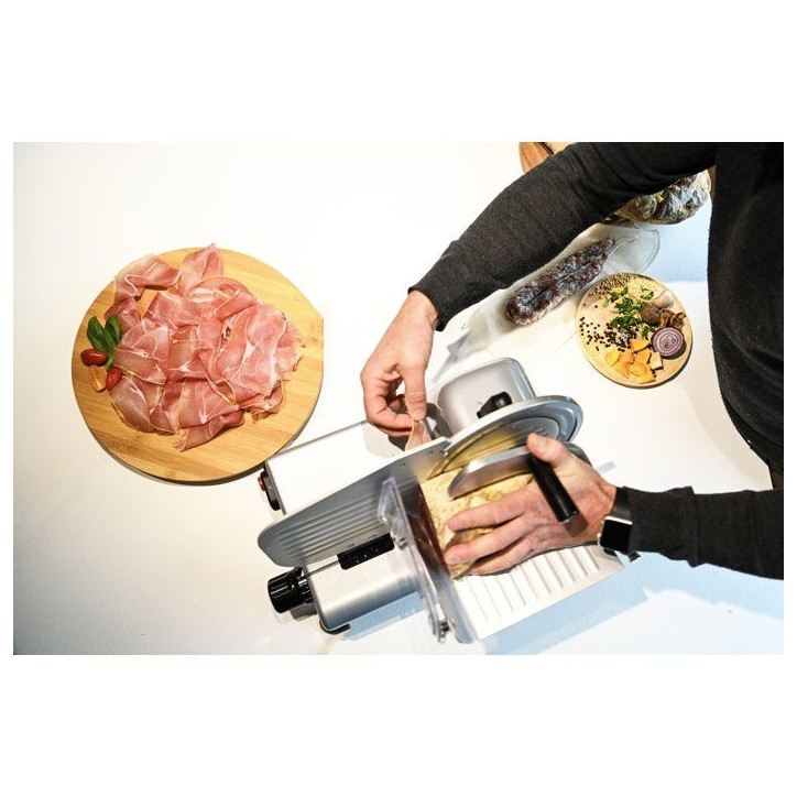 Trancheuse - LE PRATIQUE - PRO Italienne - 180 W - Disque 300 mm Trancheuse - LE PRATIQUE - PRO Italienne - 180 W - Disque 300 mm