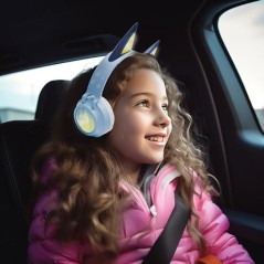 LEXIBOOK - Casque lumineux pliable Bluetooth et filaire avec un design