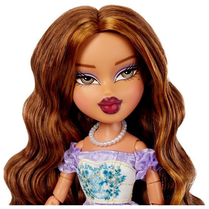 Bratz Goin' Out Poupée -Yasmin- 1 Poupée Mannequin a Collectionner - Une Tenue, Un Sac a Main, Une Paire de Lunettes Soleil - Bratz Goin' Out Poupée -Yasmin- 1 Poupée Mannequin a Collectionner - Une Tenue, Un Sac a Main, Une Paire de Lunettes Soleil -