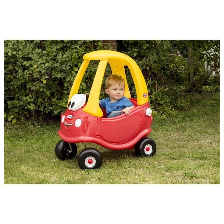 Cozy Coupe - Little Tikes - Rouge - Voiture enfant - Portes, Klaxon et Plancher a retirer - Des 18 mois Cozy Coupe - Little Tikes - Rouge - Voiture enfant - Portes, Klaxon et Plancher a retirer - Des 18 mois