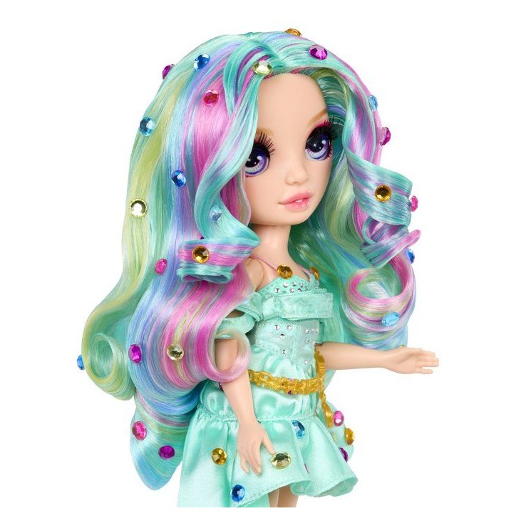 Rainbow High - Poupée Mannequin Be Dazzling - Celine Turquoise - 28 cm - Pierres précieuses scintillantes et accessoires inclu Rainbow High - Poupée Mannequin Be Dazzling - Celine Turquoise - 28 cm - Pierres précieuses scintillantes et accessoires inclu