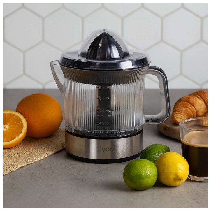 Presse-agrumes électrique - LIVOO - DOD210 - 40 W - 1 grand cône et 1 petit cône - Inox / Noir Presse-agrumes électrique - LIVOO - DOD210 - 40 W - 1 grand cône et 1 petit cône - Inox / Noir