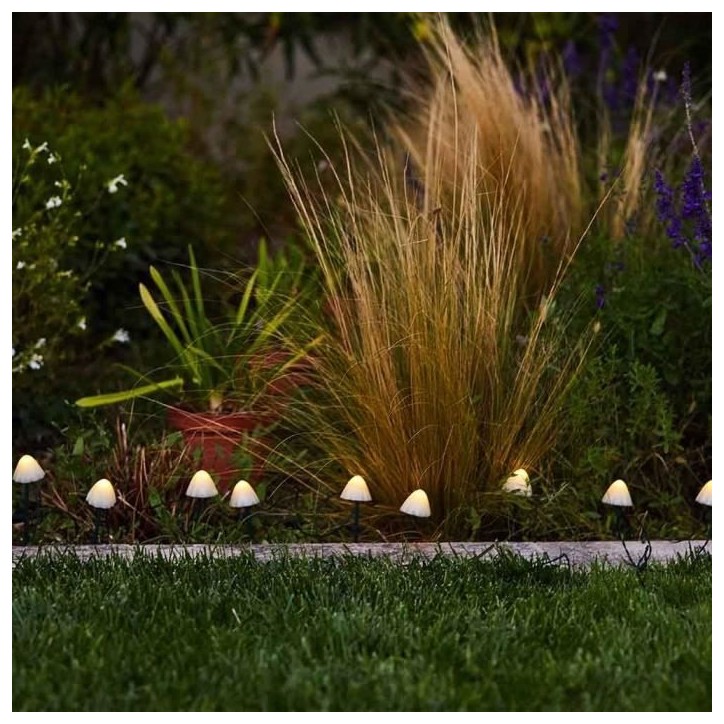 10 mini-champignons lumineux solaires a piquer - LUMISKY - CHAMPY - 3.8 m - Balisage allée - LED blanc chaud 10 mini-champignons lumineux solaires a piquer - LUMISKY - CHAMPY - 3.8 m - Balisage allée - LED blanc chaud