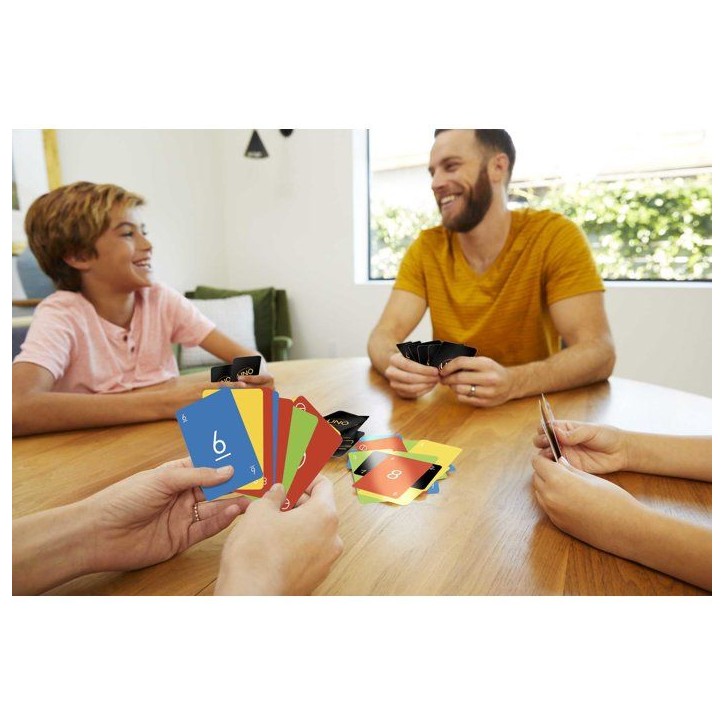 Uno Classique Clipstrip - Jeu de Cartes Famille - Avec cartes Joker personnalisables - Mattel Games - BGY49 - 7 ans et + Uno Classique Clipstrip - Jeu de Cartes Famille - Avec cartes Joker personnalisables - Mattel Games - BGY49 - 7 ans et +
