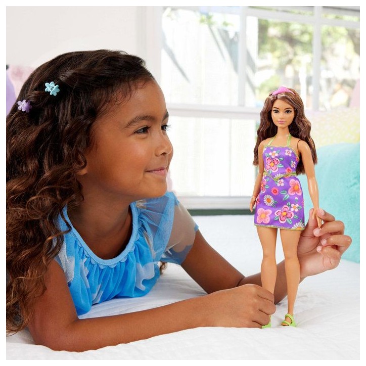 Fashionista - Fete fashionista a fleurie - Barbie - JJN57 Fashionista - Fete fashionista a fleurie - Barbie - JJN57