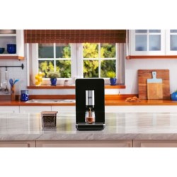 Machine expresso automatique - BEKO - CEG3194B - 1350 W - Carafe a lai