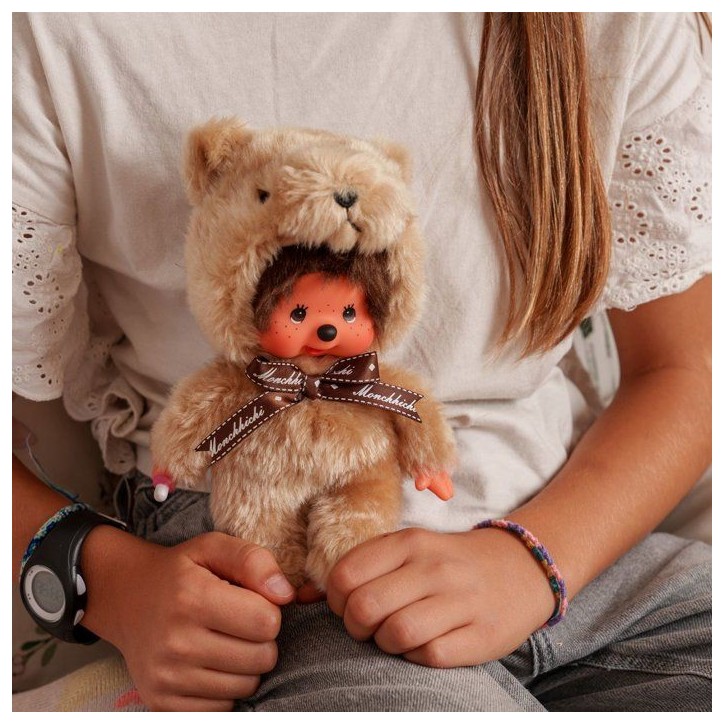Peluche Monchhichi - Bandai - Nounours 20cm - Peluche singe iconique des années 80 - 2 ans et + Peluche Monchhichi - Bandai - Nounours 20cm - Peluche singe iconique des années 80 - 2 ans et +
