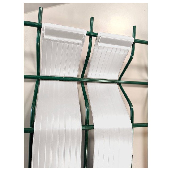 Rouleau occultant pvc - NATURE - 50 m x 48 mm - 100 clips inclus - Aspect bois Rouleau occultant pvc - NATURE - 50 m x 48 mm - 100 clips inclus - Aspect bois