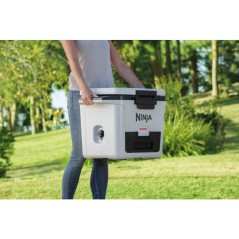 Glaciere roulante FrostVault - NINJA - Rigide - 28L - Blanche