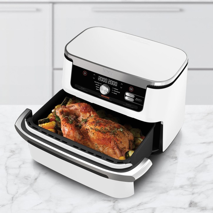 Friteuse sans huile NINJA - Foodi Flex AF500EUWH - Capacité 10,4L - 7 programmes de cuisson - Blanc - 2470W Friteuse sans huile NINJA - Foodi Flex AF500EUWH - Capacité 10,4L - 7 programmes de cuisson - Blanc - 2470W