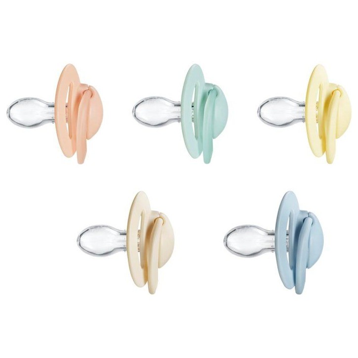 Lot de 5 sucettes orthodontiques - NUBY - Silicone - 6-18 mois - Multicolore Lot de 5 sucettes orthodontiques - NUBY - Silicone - 6-18 mois - Multicolore