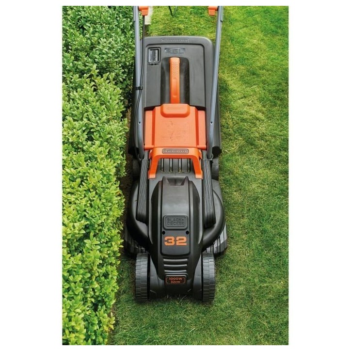 Tondeuse électrique filaire - BLACK&DECKER - BEMW351-QS - 1000W - 32cm de coupe Tondeuse électrique filaire - BLACK&DECKER - BEMW351-QS - 1000W - 32cm de coupe