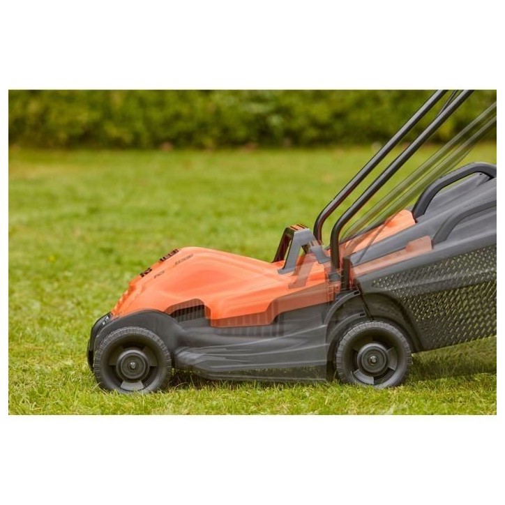 Tondeuse électrique filaire - BLACK&DECKER - BEMW451-QS - 1200W - 32cm de coupe Tondeuse électrique filaire - BLACK&DECKER - BEMW451-QS - 1200W - 32cm de coupe