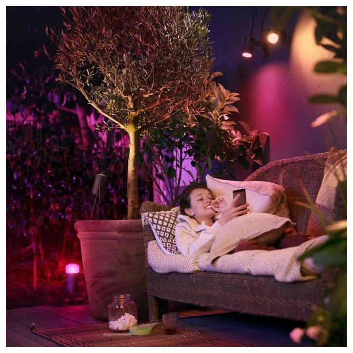 Lot de 3 spots de jardin - PHILIPS HUE - Lily - Noir - IP67 Lot de 3 spots de jardin - PHILIPS HUE - Lily - Noir - IP67