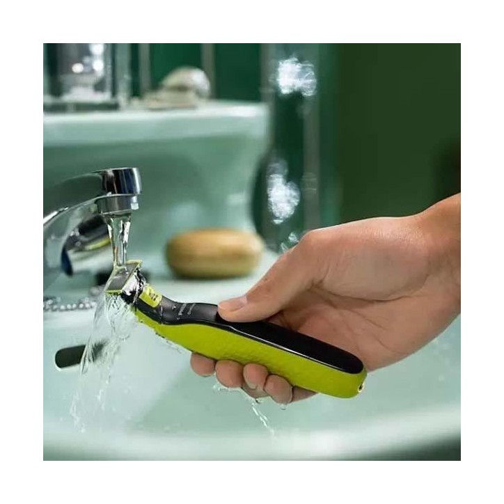 Lames de Rechange - PHILIPS - QP220/51 OneBlade - Acier Inoxydable, 4 Mois d'Utilisation, Double Sens, Étanches Lames de Rechange - PHILIPS - QP220/51 OneBlade - Acier Inoxydable, 4 Mois d'Utilisation, Double Sens, Étanches