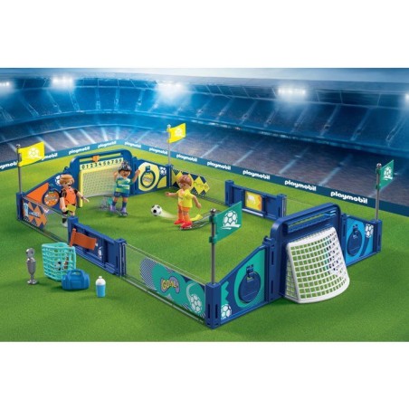 PLAYMOBIL 72056 Stade de football et défis, My Life Sport & action, avec mécanisme de tir et 2 buts pour jouer, 78 pieces, des