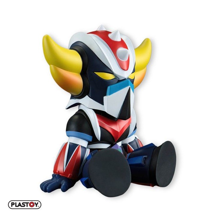 Tirelire - PLASTOY - Goldorak Chibi Assis - Plastique - 15 cm Tirelire - PLASTOY - Goldorak Chibi Assis - Plastique - 15 cm