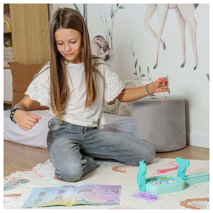 Kit de création de bracelets d'amitié - BANDAI - Rainbow Loom - Wrapit - 648 pieces - 20 projets DIY Kit de création de bracelets d'amitié - BANDAI - Rainbow Loom - Wrapit - 648 pieces - 20 projets DIY