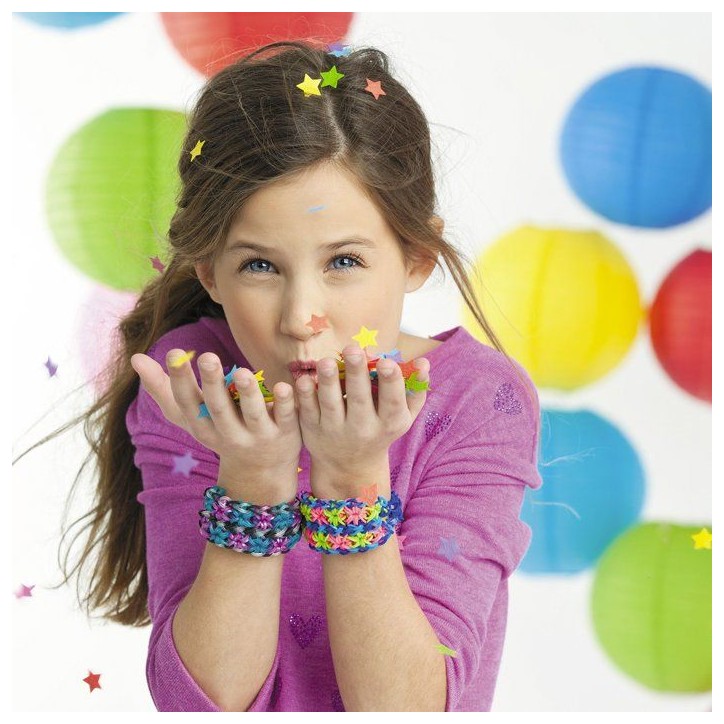 Kit créatif DIY bracelets élastiques - BANDAI - Rainbow Loom - Treasure Trove - 11 000 élastiques et accessoires Kit créatif DIY bracelets élastiques - BANDAI - Rainbow Loom - Treasure Trove - 11 000 élastiques et accessoires