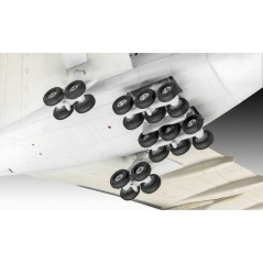 Maquette d'avion - REVELL - Model Set - Airbus A380 - Avec colle, pein