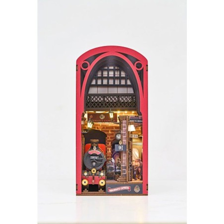 Book Nook - Kit DIY a construire Maquette 3D Serre Livre - REVELL - Tiny Adventures - Harry Potter - Le Poudlard Express - LED
