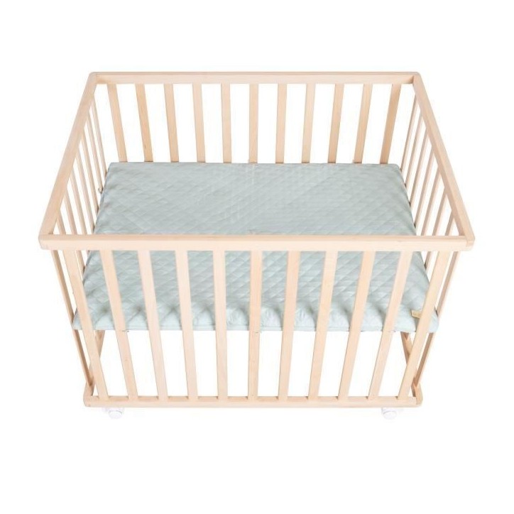 Parc bébé - ROBA - 75 x 100 cm - Tapis de parc 'Roba Style' vert givré inclus - Roulettes - Bois naturel Parc bébé - ROBA - 75 x 100 cm - Tapis de parc 'Roba Style' vert givré inclus - Roulettes - Bois naturel