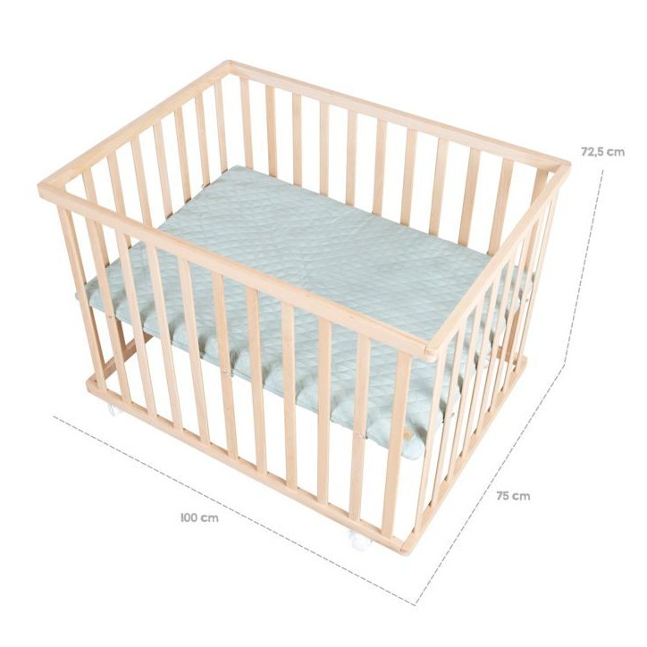 Parc bébé - ROBA - 75 x 100 cm - Tapis de parc 'Roba Style' vert givré inclus - Roulettes - Bois naturel Parc bébé - ROBA - 75 x 100 cm - Tapis de parc 'Roba Style' vert givré inclus - Roulettes - Bois naturel
