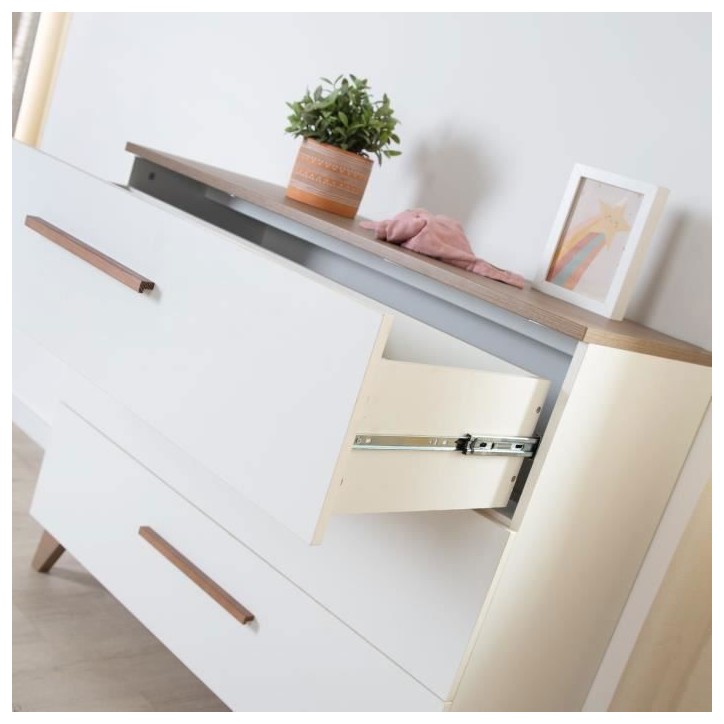 Commode a langer - ROBA - OLE - 3 tiroirs - Chene foncé / blanc Commode a langer - ROBA - OLE - 3 tiroirs - Chene foncé / blanc