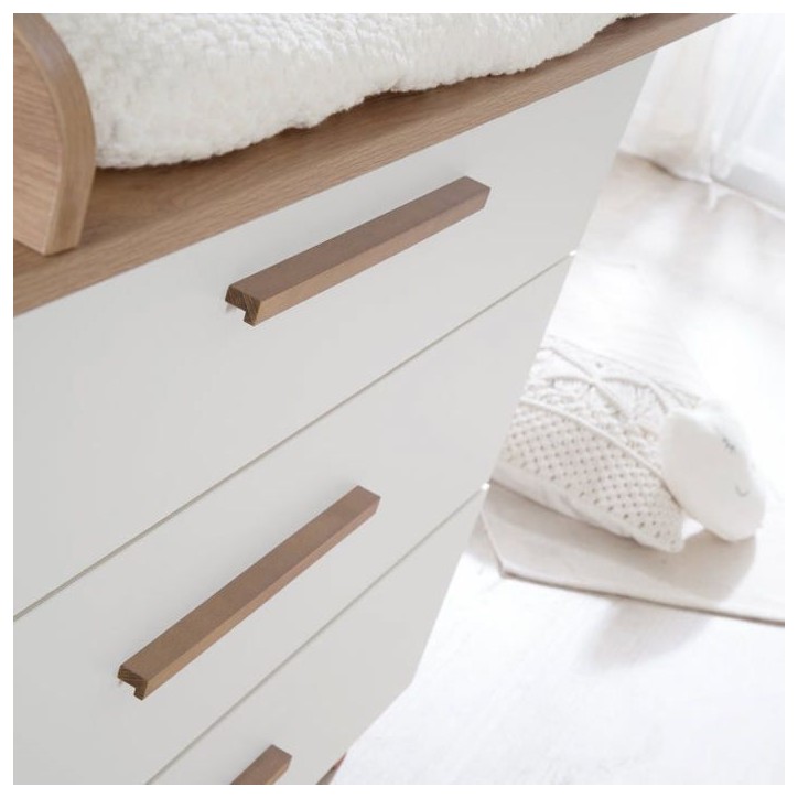 Commode a langer - ROBA - OLE - 3 tiroirs - Chene foncé / blanc Commode a langer - ROBA - OLE - 3 tiroirs - Chene foncé / blanc