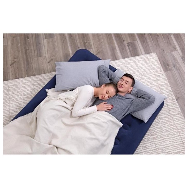 Matelas gonflable camping - BESTWAY - 2 places - 1,91 m x 1,37 m x 22 cm Matelas gonflable camping - BESTWAY - 2 places - 1,91 m x 1,37 m x 22 cm